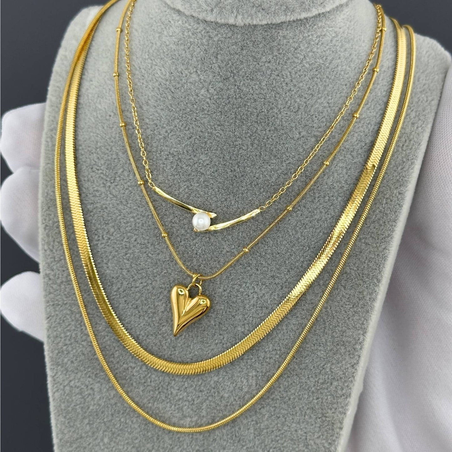 18K gold plated Stainless steel  Hearts necklace, Intensity - ZION GLAM JEWELRY